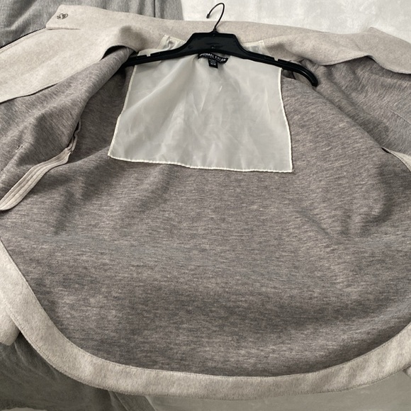 Light weight jacket new without tags. Medium but swing style so could fit large. - Picture 4 of 4